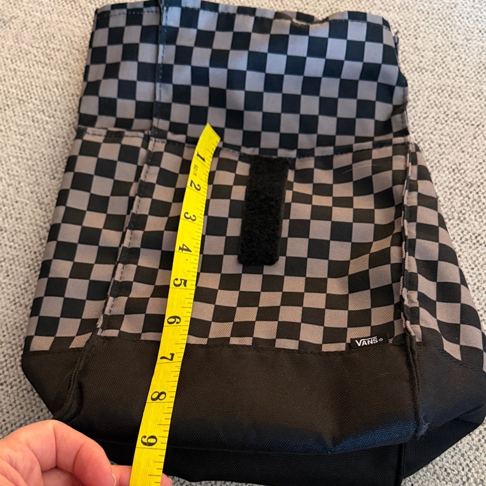 Vans Men's Black and Gray Checkered lunch bag - Picture 8 of 9